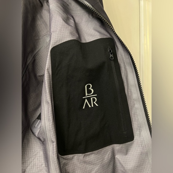 Women’s Arc’teryx Beta AR - Picture 4 of 12
